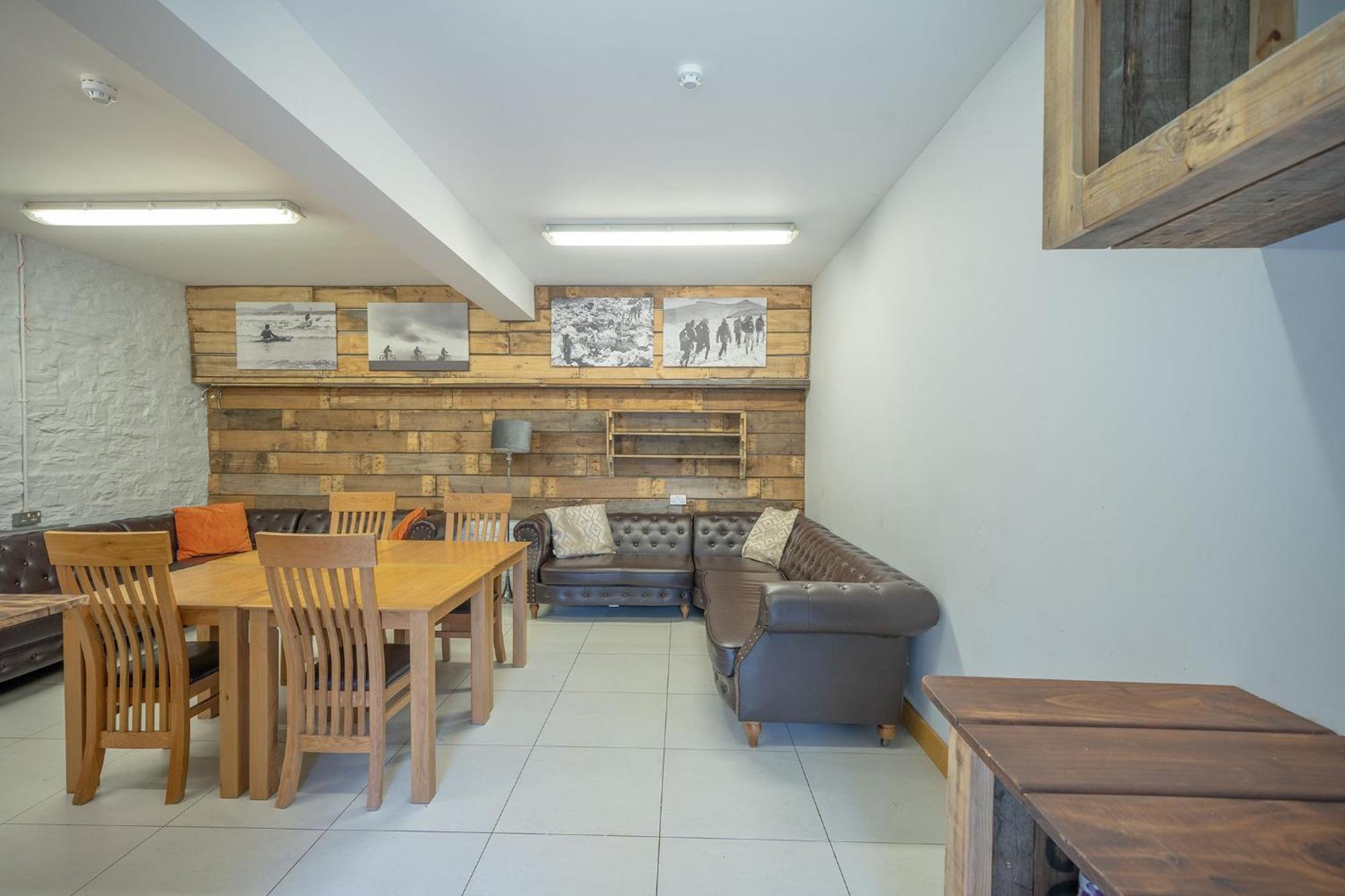 River Wye Hostel Glasbury Εξωτερικό φωτογραφία