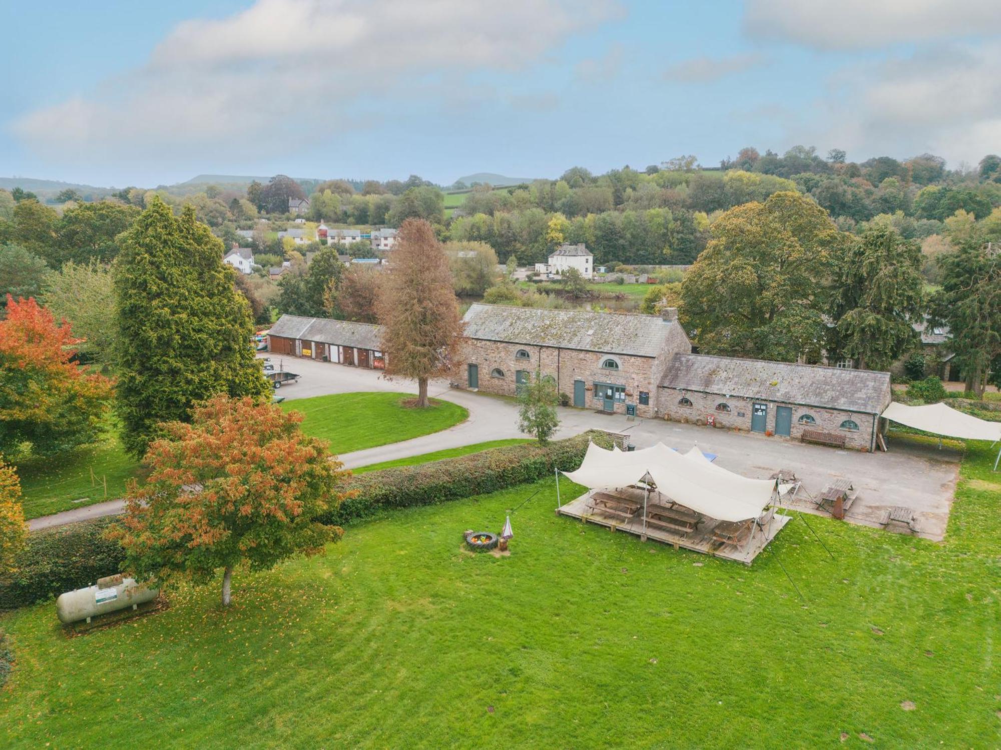River Wye Hostel Glasbury Εξωτερικό φωτογραφία